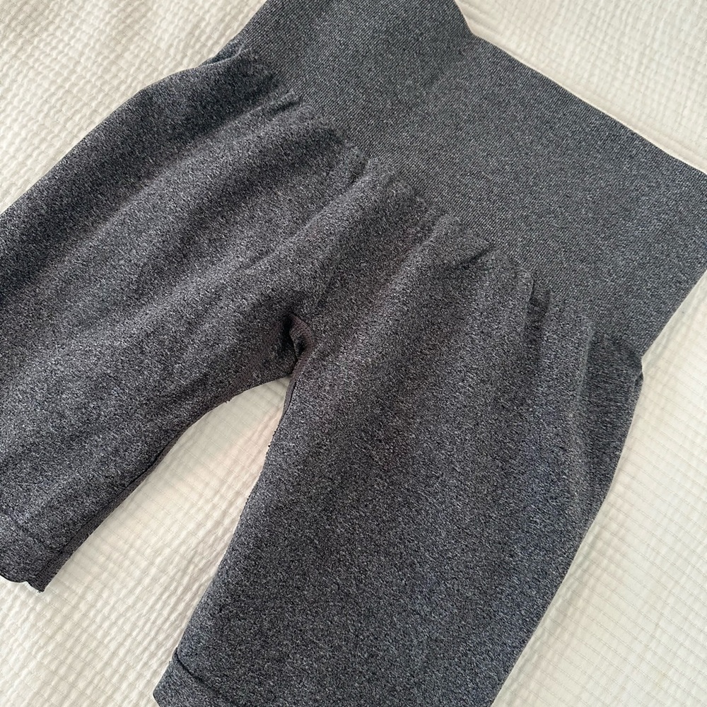 NVGTN Shorts size small